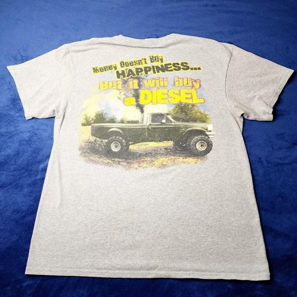 Grey cotton truck‎ tee with a unique back design